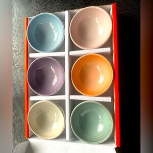 Le Creuset Pastel Pinch Bowls Set (6 bowls, 2oz each)